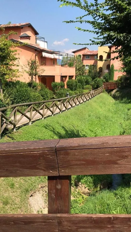 Apartment Resort Borgo Del Torchio Manerba del Garda Italy