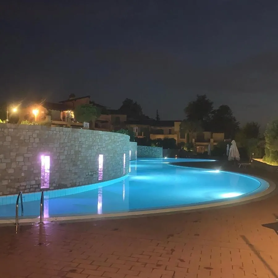 Apartment Resort Borgo Del Torchio Manerba del Garda Italy